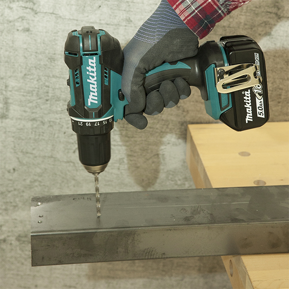 MAKITA%20DDF482RFE%20AKULU%20MATKAP%20VİDALAMA