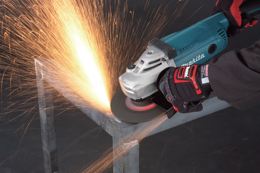 MAKITA%20GA7020%20BUYUK%20TASLAMA%20180MM